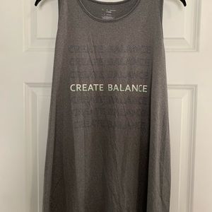 Going out of business + free shipping  Women’s Loose Athletic Tank - TekGear XL